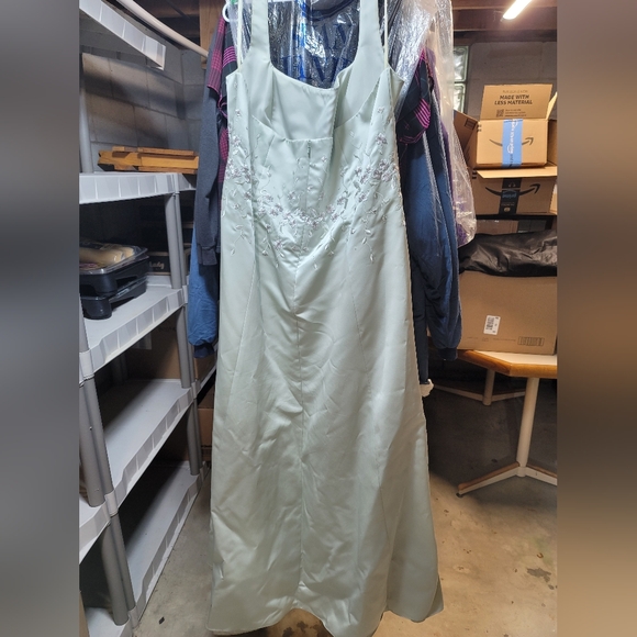 Vintage Light Green Formal Dress circa 2003 - Picture 8 of 16